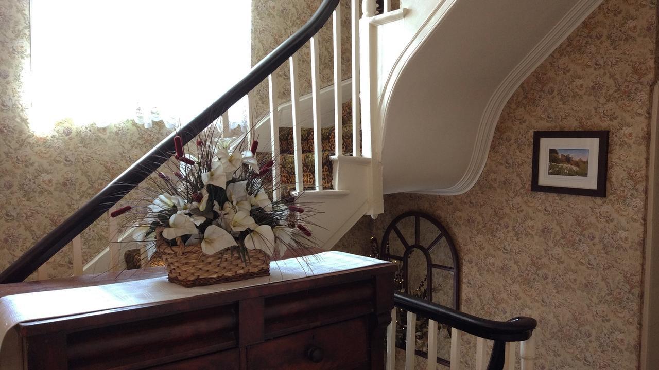 Bed and Breakfast Inishross House Нью-Росс Экстерьер фото